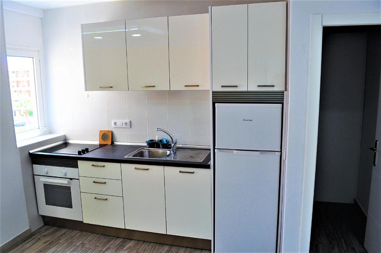 Cris Sol Apartments Лос Кристианос Экстерьер фото