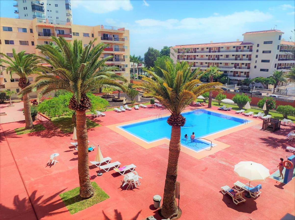 Cris Sol Apartments Лос Кристианос Экстерьер фото